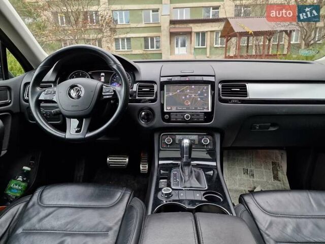 Черный Фольксваген Туарег, объемом двигателя 3 л и пробегом 209 тыс. км за 24999 $, фото 22 на Automoto.ua