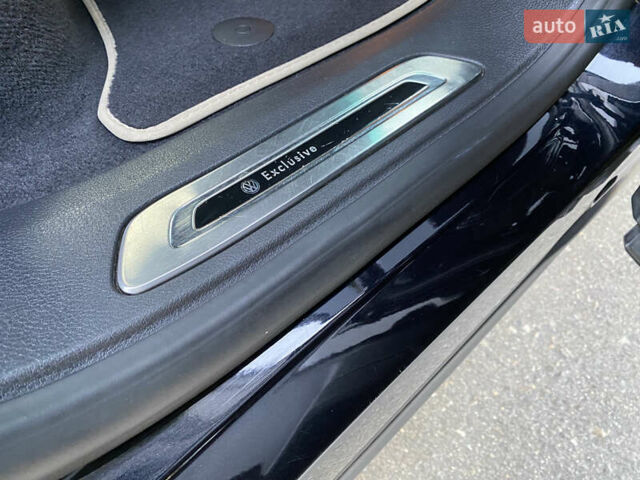 Черный Фольксваген Туарег, объемом двигателя 2.97 л и пробегом 185 тыс. км за 22999 $, фото 74 на Automoto.ua