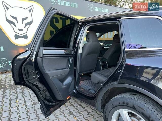 Черный Фольксваген Туарег, объемом двигателя 2.97 л и пробегом 259 тыс. км за 15900 $, фото 25 на Automoto.ua