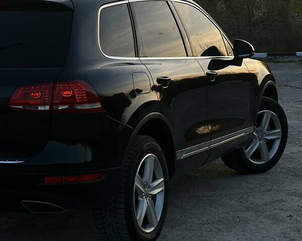 Черный Фольксваген Туарег, объемом двигателя 3 л и пробегом 270 тыс. км за 23200 $, фото 24 на Automoto.ua