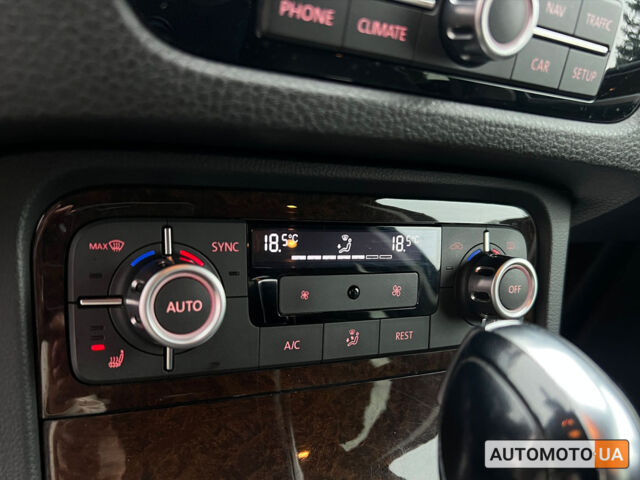 Чорний Фольксваген Туарег, об'ємом двигуна 3 л та пробігом 191 тис. км за 25300 $, фото 20 на Automoto.ua