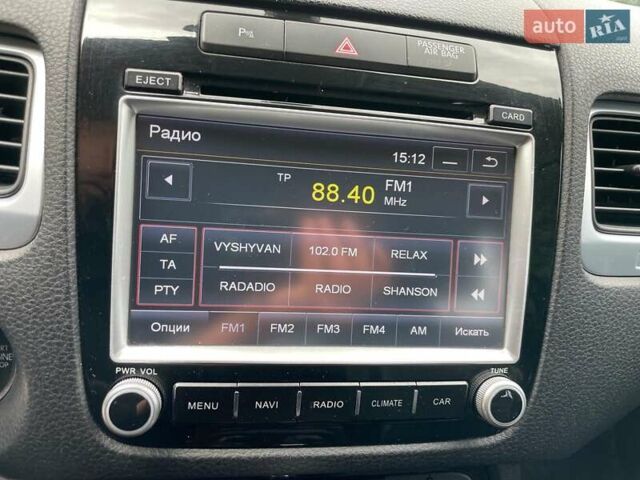 Чорний Фольксваген Туарег, об'ємом двигуна 2.97 л та пробігом 196 тис. км за 23500 $, фото 33 на Automoto.ua