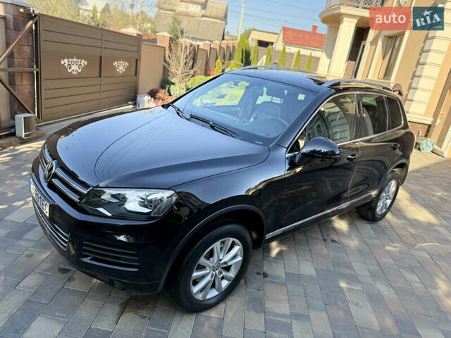 Фольксваген Туарег 2013 в Черновцах на Automoto.ua Черный Фольксваген Туарег, объемом двигателя 2.97 л и пробегом 276 тыс. км за 18900 $, фото 33 на Automoto.ua