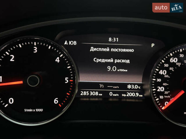 Черный Фольксваген Туарег, объемом двигателя 3 л и пробегом 285 тыс. км за 17000 $, фото 21 на Automoto.ua