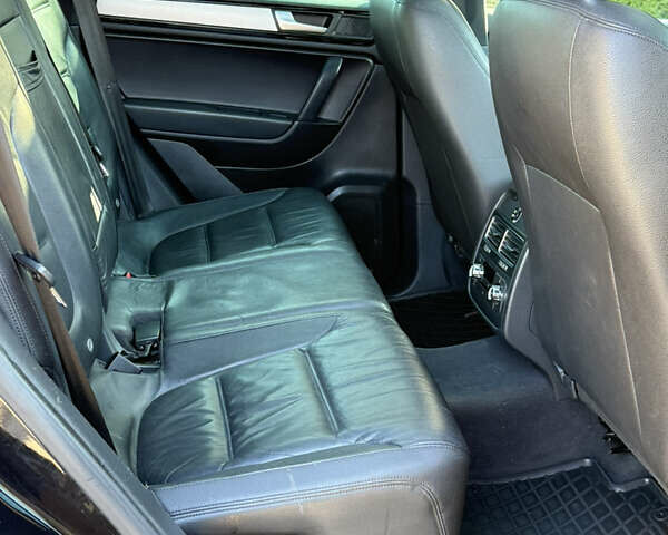 Фольксваген Туарег 2013 в Черновцах на Automoto.ua Черный Фольксваген Туарег, объемом двигателя 2.97 л и пробегом 276 тыс. км за 18900 $, фото 51 на Automoto.ua