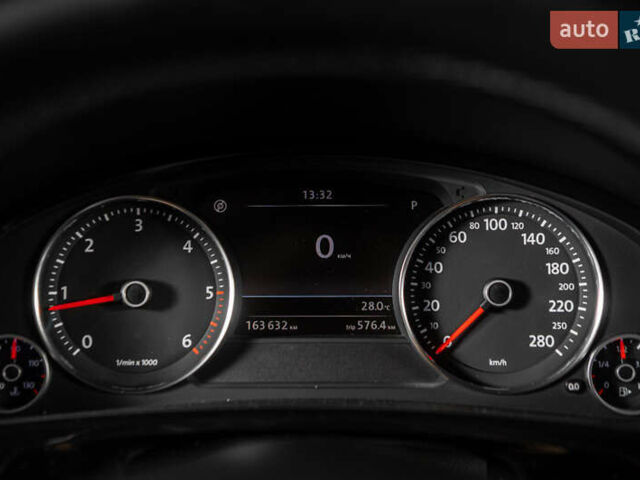 Чорний Фольксваген Туарег, об'ємом двигуна 2.97 л та пробігом 163 тис. км за 21900 $, фото 17 на Automoto.ua