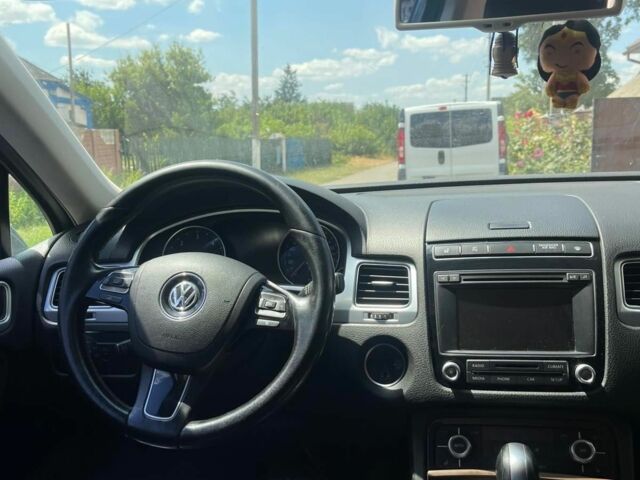 Чорний Фольксваген Туарег, об'ємом двигуна 3 л та пробігом 370 тис. км за 19500 $, фото 7 на Automoto.ua