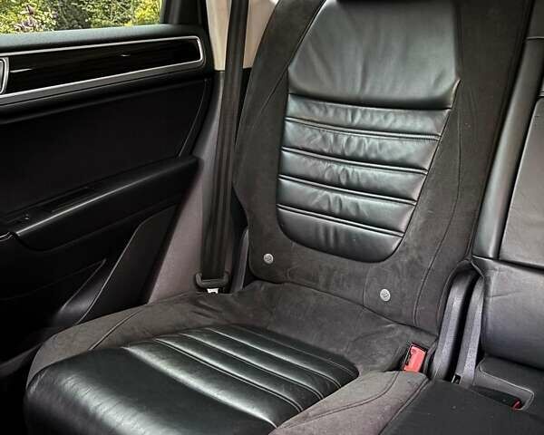 Чорний Фольксваген Туарег, об'ємом двигуна 2.97 л та пробігом 220 тис. км за 24500 $, фото 48 на Automoto.ua