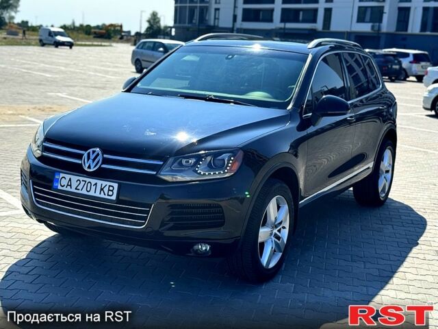 Черный Фольксваген Туарег, объемом двигателя 3 л и пробегом 184 тыс. км за 21800 $, фото 4 на Automoto.ua