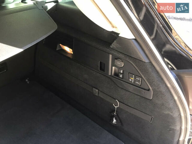 Черный Фольксваген Туарег, объемом двигателя 3 л и пробегом 208 тыс. км за 30500 $, фото 28 на Automoto.ua