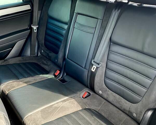 Черный Фольксваген Туарег, объемом двигателя 3 л и пробегом 223 тыс. км за 25500 $, фото 43 на Automoto.ua