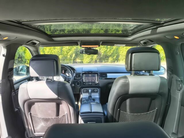 Чорний Фольксваген Туарег, об'ємом двигуна 3 л та пробігом 82 тис. км за 6800 $, фото 8 на Automoto.ua