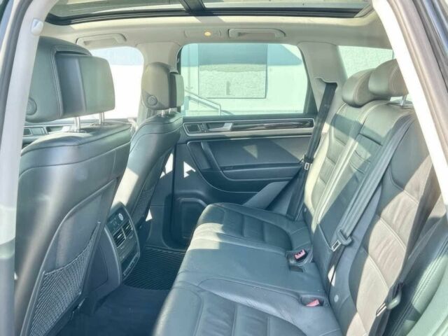 Чорний Фольксваген Туарег, об'ємом двигуна 3 л та пробігом 86 тис. км за 22000 $, фото 10 на Automoto.ua