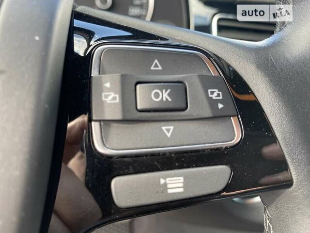 Черный Фольксваген Туарег, объемом двигателя 3 л и пробегом 223 тыс. км за 25500 $, фото 51 на Automoto.ua