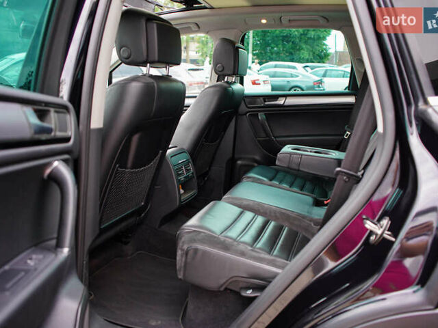 Черный Фольксваген Туарег, объемом двигателя 3 л и пробегом 236 тыс. км за 24999 $, фото 37 на Automoto.ua