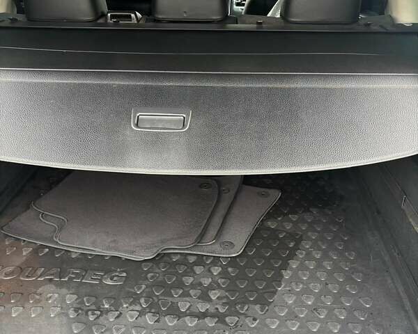 Чорний Фольксваген Туарег, об'ємом двигуна 2.97 л та пробігом 220 тис. км за 24500 $, фото 21 на Automoto.ua