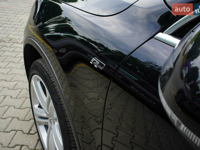 Черный Фольксваген Туарег, объемом двигателя 3 л и пробегом 236 тыс. км за 24999 $, фото 8 на Automoto.ua