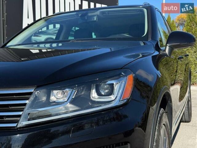 Черный Фольксваген Туарег, объемом двигателя 2.97 л и пробегом 199 тыс. км за 22000 $, фото 15 на Automoto.ua