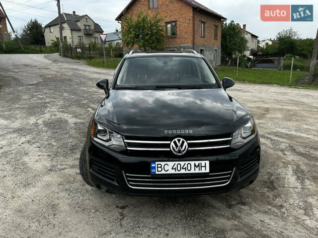 Черный Фольксваген Туарег, объемом двигателя 3 л и пробегом 360 тыс. км за 16200 $, фото 2 на Automoto.ua