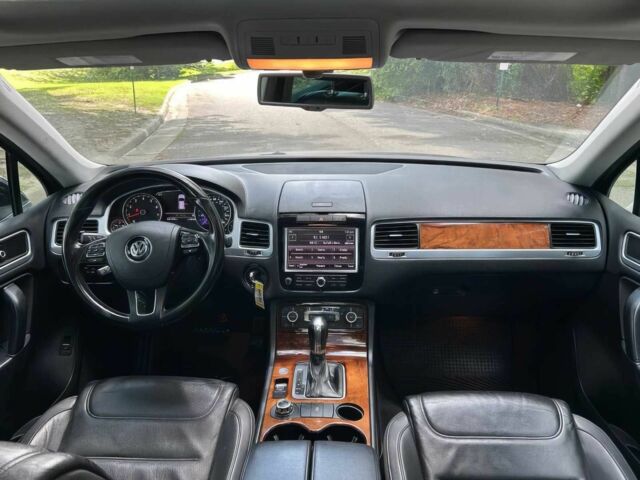 Чорний Фольксваген Туарег, об'ємом двигуна 3.6 л та пробігом 86 тис. км за 12200 $, фото 10 на Automoto.ua