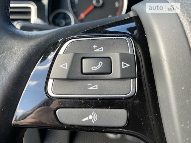 Черный Фольксваген Туарег, объемом двигателя 3 л и пробегом 223 тыс. км за 25500 $, фото 50 на Automoto.ua