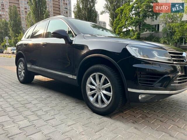 Чорний Фольксваген Туарег, об'ємом двигуна 2.97 л та пробігом 270 тис. км за 24500 $, фото 4 на Automoto.ua