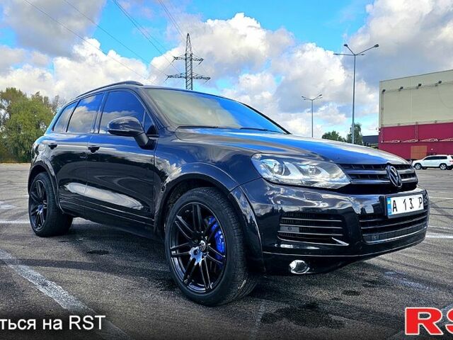 Черный Фольксваген Туарег, объемом двигателя 4.2 л и пробегом 330 тыс. км за 19999 $, фото 10 на Automoto.ua