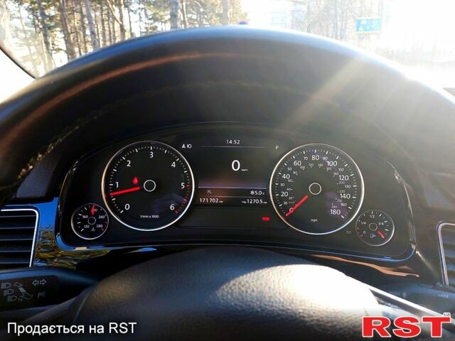 Чорний Фольксваген Туарег, об'ємом двигуна 3 л та пробігом 172 тис. км за 30999 $, фото 10 на Automoto.ua