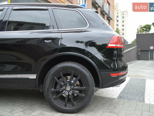 Чорний Фольксваген Туарег, об'ємом двигуна 2.97 л та пробігом 256 тис. км за 18900 $, фото 18 на Automoto.ua