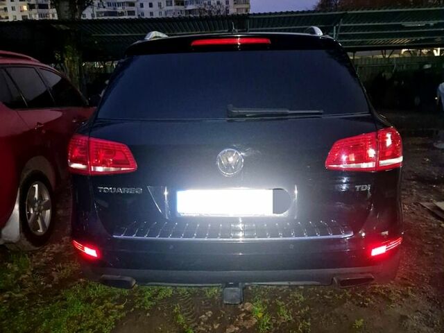 Черный Фольксваген Туарег, объемом двигателя 3 л и пробегом 227 тыс. км за 21000 $, фото 2 на Automoto.ua