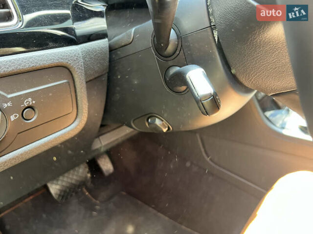 Черный Фольксваген Туарег, объемом двигателя 2.97 л и пробегом 183 тыс. км за 26500 $, фото 15 на Automoto.ua