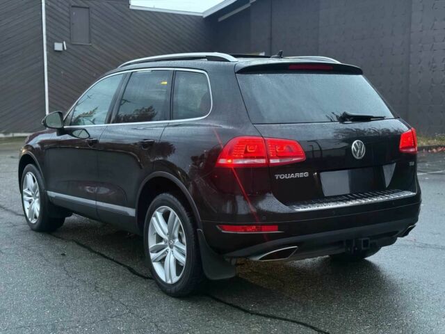 Черный Фольксваген Туарег, объемом двигателя 3 л и пробегом 87 тыс. км за 14600 $, фото 3 на Automoto.ua