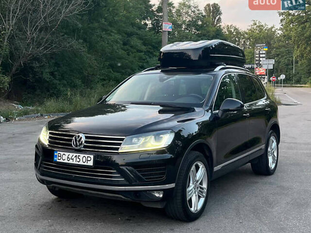 Черный Фольксваген Туарег, объемом двигателя 2.97 л и пробегом 242 тыс. км за 25900 $, фото 3 на Automoto.ua