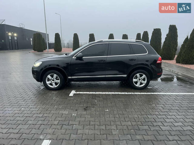 Черный Фольксваген Туарег, объемом двигателя 3 л и пробегом 265 тыс. км за 21500 $, фото 4 на Automoto.ua