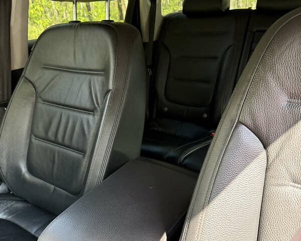 Чорний Фольксваген Туарег, об'ємом двигуна 2.97 л та пробігом 192 тис. км за 20700 $, фото 8 на Automoto.ua