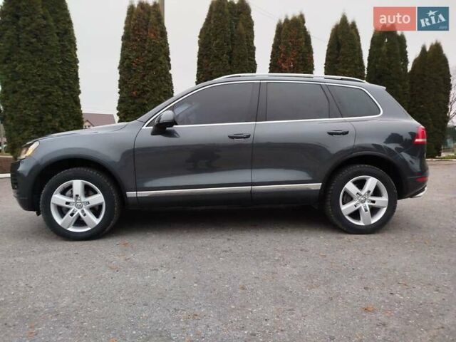Черный Фольксваген Туарег, объемом двигателя 3 л и пробегом 252 тыс. км за 18600 $, фото 2 на Automoto.ua