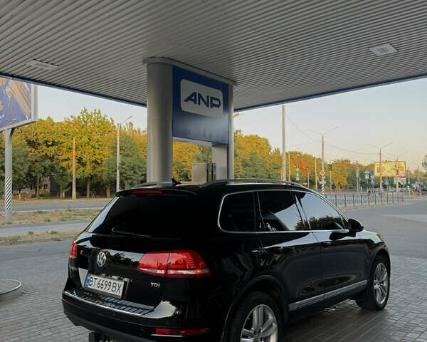 Чорний Фольксваген Туарег, об'ємом двигуна 2.97 л та пробігом 400 тис. км за 19300 $, фото 3 на Automoto.ua