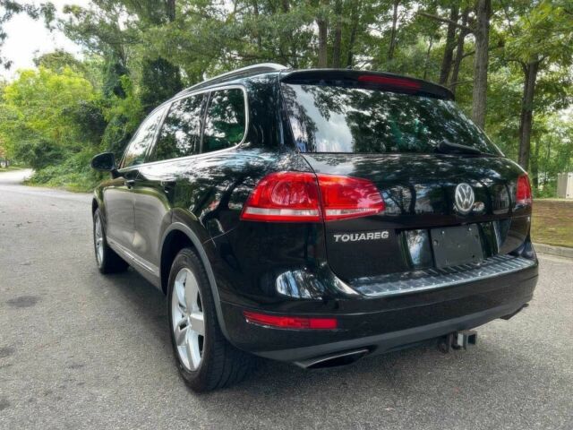 Чорний Фольксваген Туарег, об'ємом двигуна 3.6 л та пробігом 86 тис. км за 12200 $, фото 4 на Automoto.ua