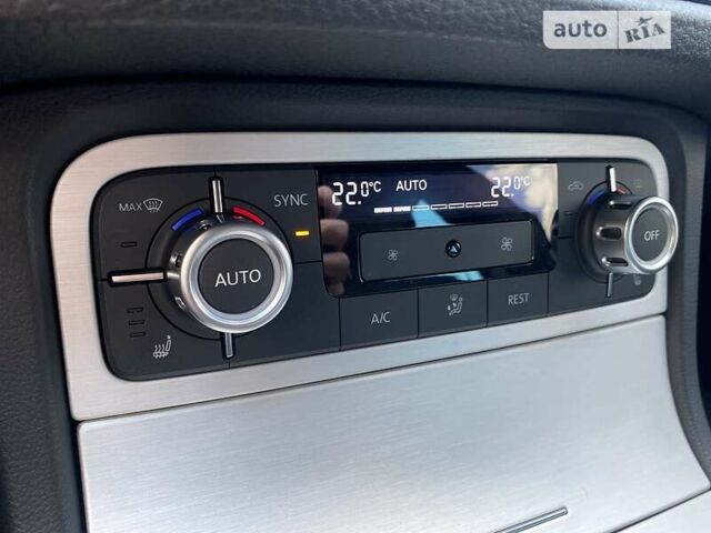 Черный Фольксваген Туарег, объемом двигателя 3 л и пробегом 223 тыс. км за 25500 $, фото 61 на Automoto.ua