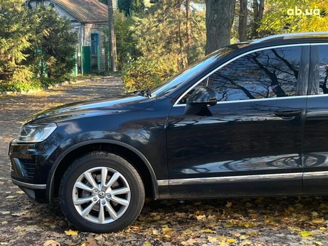Черный Фольксваген Туарег, объемом двигателя 3 л и пробегом 374 тыс. км за 19990 $, фото 5 на Automoto.ua