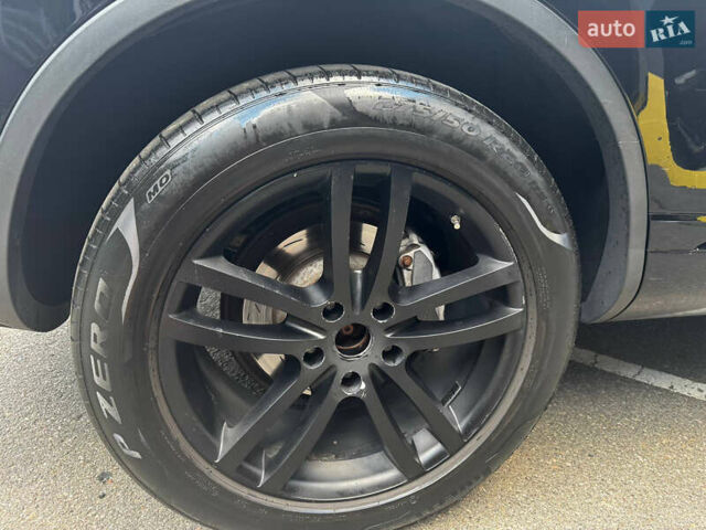 Черный Фольксваген Туарег, объемом двигателя 2.97 л и пробегом 221 тыс. км за 20750 $, фото 12 на Automoto.ua