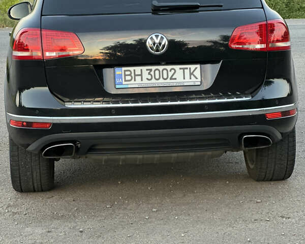 Черный Фольксваген Туарег, объемом двигателя 3 л и пробегом 269 тыс. км за 32500 $, фото 11 на Automoto.ua