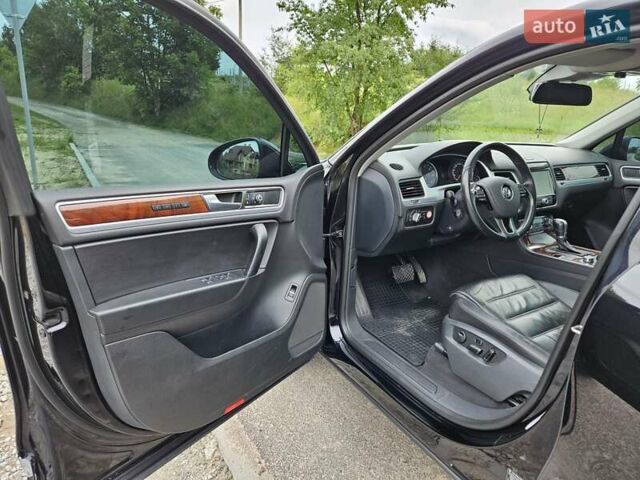 Черный Фольксваген Туарег, объемом двигателя 3 л и пробегом 236 тыс. км за 21600 $, фото 12 на Automoto.ua