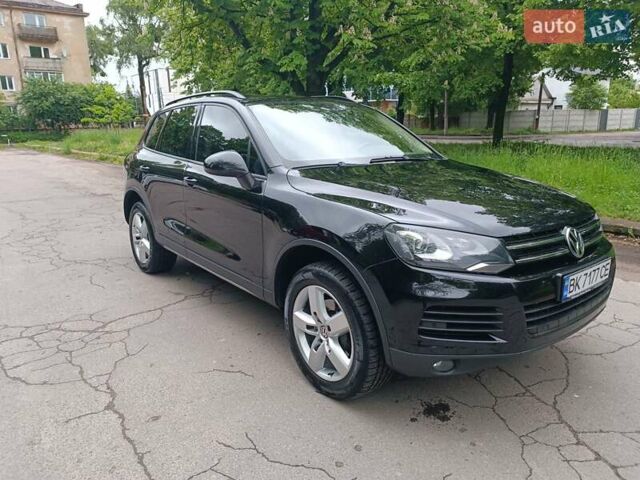 Чорний Фольксваген Туарег, об'ємом двигуна 2.97 л та пробігом 242 тис. км за 25500 $, фото 5 на Automoto.ua