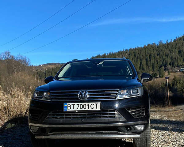 Черный Фольксваген Туарег, объемом двигателя 3 л и пробегом 208 тыс. км за 30500 $, фото 3 на Automoto.ua