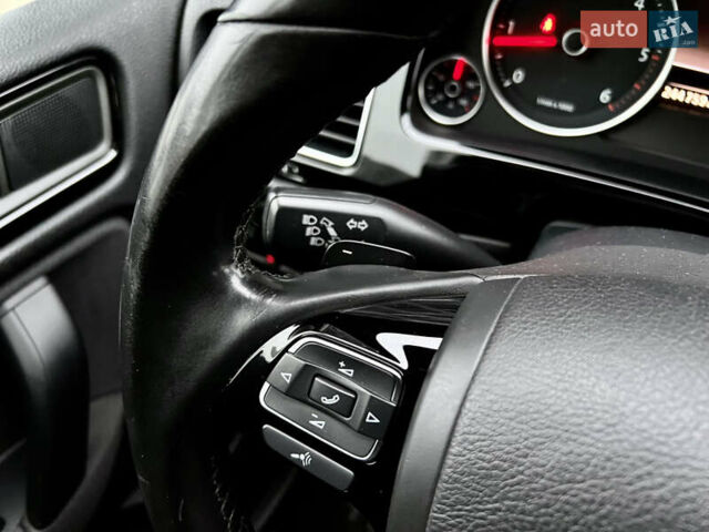 Черный Фольксваген Туарег, объемом двигателя 3 л и пробегом 245 тыс. км за 19500 $, фото 20 на Automoto.ua