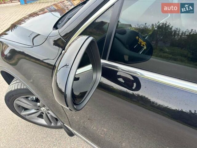 Чорний Фольксваген Туарег, об'ємом двигуна 2.97 л та пробігом 220 тис. км за 24500 $, фото 26 на Automoto.ua