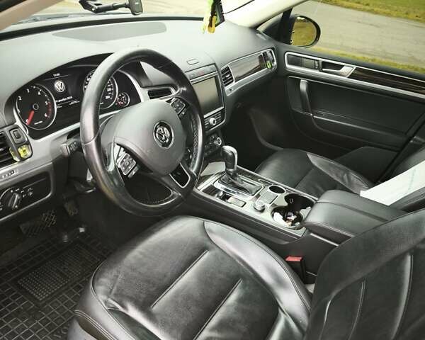 Чорний Фольксваген Туарег, об'ємом двигуна 2.97 л та пробігом 300 тис. км за 24700 $, фото 13 на Automoto.ua