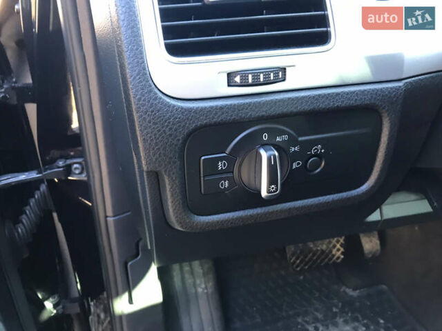 Черный Фольксваген Туарег, объемом двигателя 3 л и пробегом 208 тыс. км за 30500 $, фото 46 на Automoto.ua