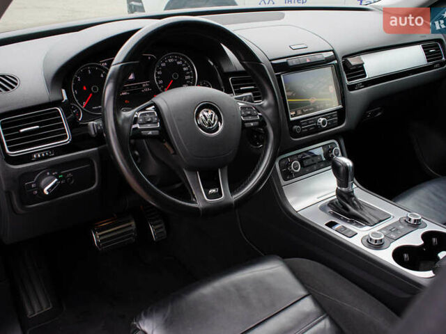 Черный Фольксваген Туарег, объемом двигателя 3 л и пробегом 236 тыс. км за 24999 $, фото 18 на Automoto.ua